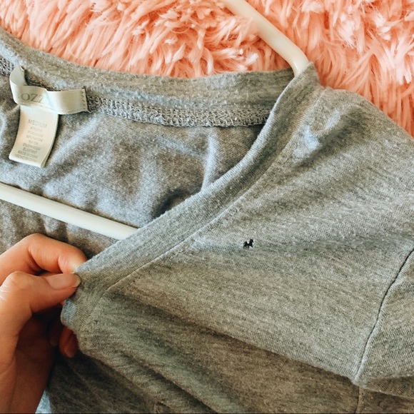 Lounge Gray Cropped Loose V Neck - Picture 4 of 7